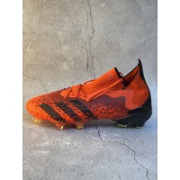 Predator Freak Red